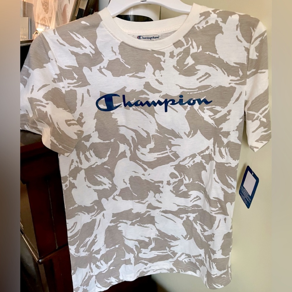 New! Boys Champion TShirt -Size XL